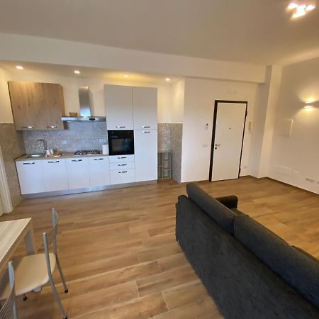 Viriamo House Roma Apartment Acilia Bagian luar foto