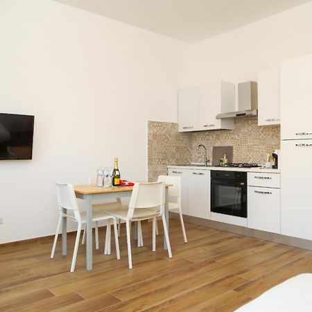 Viriamo House Roma Apartment Acilia Bagian luar foto