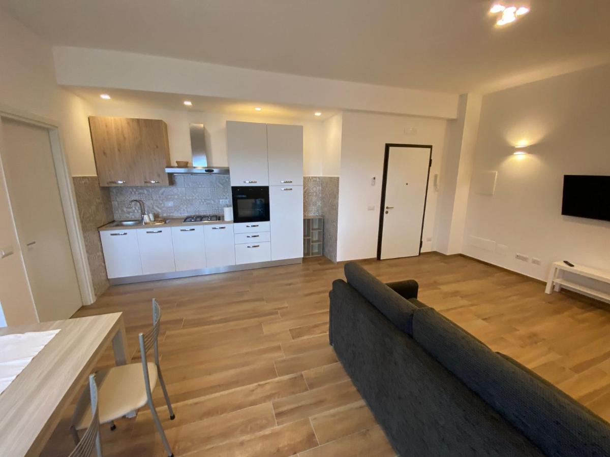 Viriamo House Roma Apartment Acilia Bagian luar foto