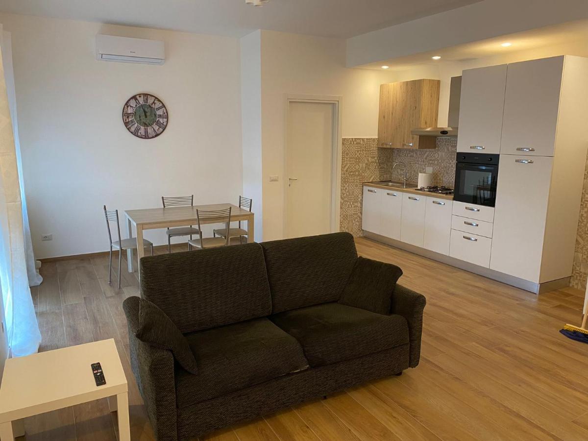 Viriamo House Roma Apartment Acilia Bagian luar foto
