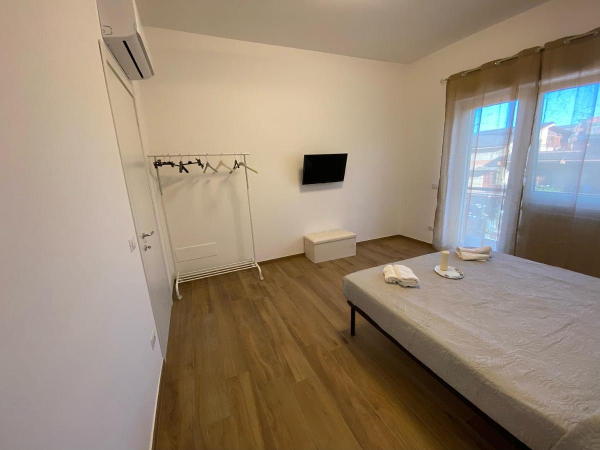 Viriamo House Roma Apartment Acilia Bagian luar foto