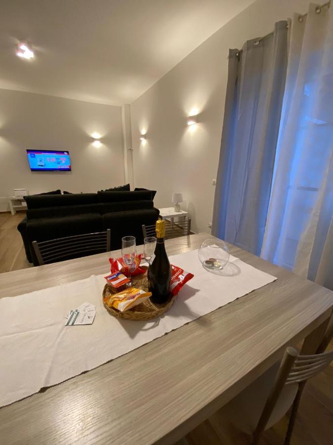 Viriamo House Roma Apartment Acilia Bagian luar foto