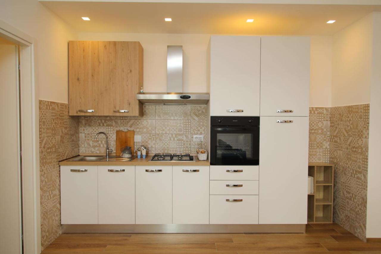 Viriamo House Roma Apartment Acilia Bagian luar foto