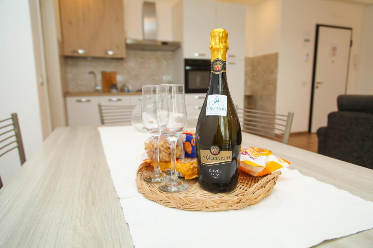 Viriamo House Roma Apartment Acilia Bagian luar foto