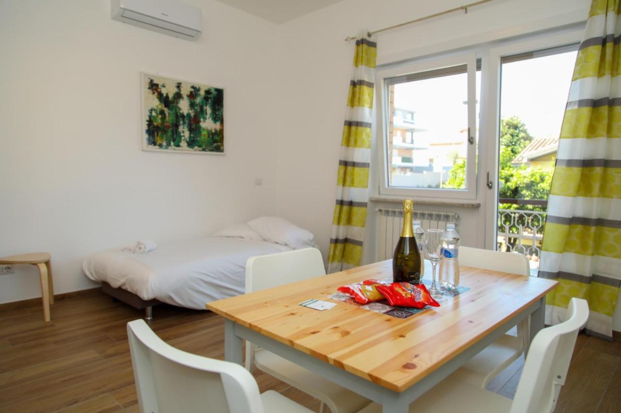 Viriamo House Roma Apartment Acilia Bagian luar foto